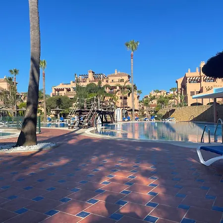 Hacienda Del Sol * Estepona